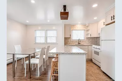 433 S 7th Street, Lindenhurst, NY 11757 - Photo 14
