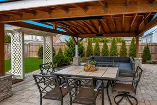 433 S 7th St, Lindenhurst, NY 11757 - Photo 20