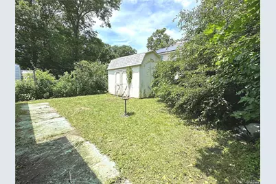 149 Southaven Avenue, Mastic, NY 11950 - Photo 22