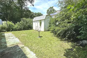 149 Southaven Ave, Mastic, NY 11950 - Photo 22