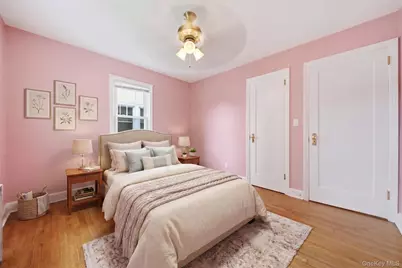 470 Ray Street, Freeport, NY 11520 - Photo 12