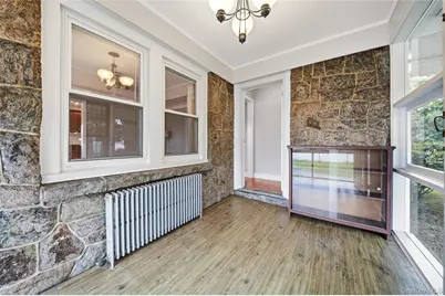 470 Ray Street, Freeport, NY 11520 - Photo 2
