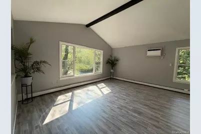 59 Woodhull Landing Road, Sound Beach, NY 11789 - Photo 10