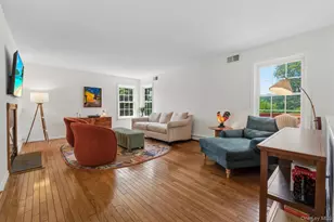 28 E Hill Rd, Cortlandt Manor, NY 10567 - Photo 12