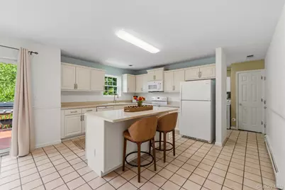 28 E Hill Road, Cortlandt Manor, NY 10567 - Photo 16