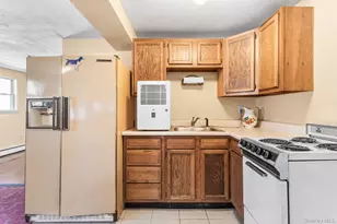 1320 Pine Acres Blvd, Bay Shore, NY 11706 - Photo 24