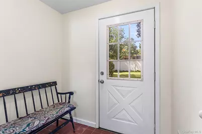 1320 Pine Acres Boulevard, Bay Shore, NY 11706 - Photo 16