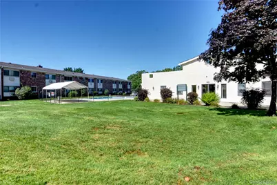 2453 Union Boulevard #39B, Islip, NY 11751 - Photo 16