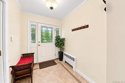 3740 Eleanor Drive, Mohegan Lake, NY 10547 - Photo 4