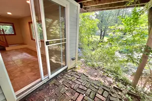 8 Anton Pl, Lake Peekskill, NY 10537 - Photo 20