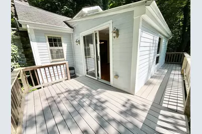 8 Anton Place, Lake Peekskill, NY 10537 - Photo 10