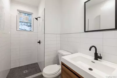 100-03 90 Avenue, Richmond Hill, NY 11418 - Photo 6
