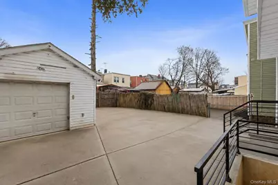 100-03 90 Avenue, Richmond Hill, NY 11418 - Photo 18