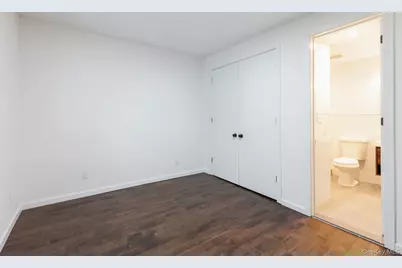 100-03 90 Avenue, Richmond Hill, NY 11418 - Photo 12