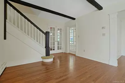 19 Wall Avenue, Valhalla, NY 10595 - Photo 6