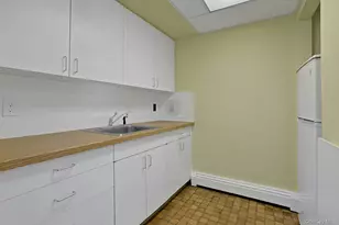 19 Wall Ave, Valhalla, NY 10595 - Photo 40