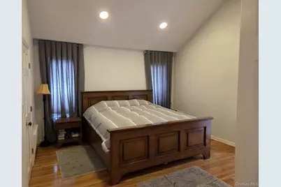 541 Cedarwood Drive, Cedarhurst, NY 11516 - Photo 4