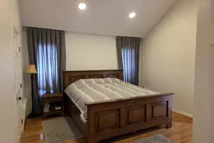 541 Cedarwood Dr, Cedarhurst, NY 11516 - Photo 4