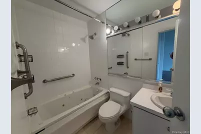 1 Bay Club Drive #16W, Bayside, NY 11360 - Photo 12