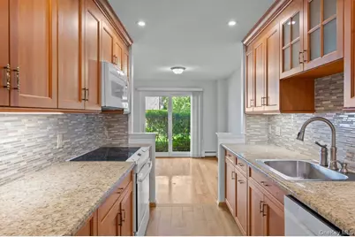 89 N Broadway #204, White Plains, NY 10603 - Photo 10