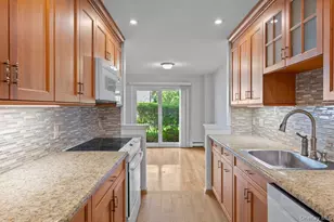 89 N Broadway, White Plains, NY 10603 - Photo 10