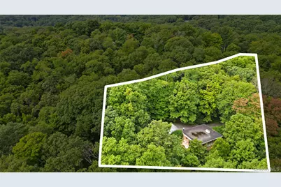 10 Paula Place, Chappaqua, NY 10514 - Photo 2