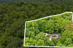 10 Paula Pl, Chappaqua, NY 10514 - Photo 2