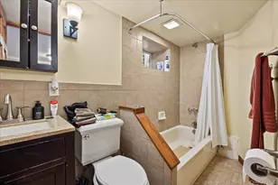 67-31 52nd Rd, Maspeth, NY 11378 - Photo 32