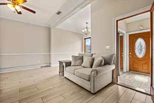 67-31 52nd Rd, Maspeth, NY 11378 - Photo 8
