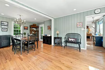 40 Cliftwood Drive, Huntington, NY 11743 - Photo 10