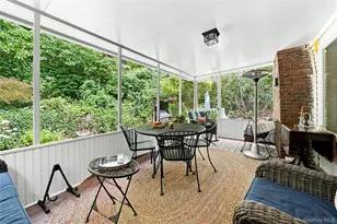40 Cliftwood Dr, Huntington, NY 11743 - Photo 20