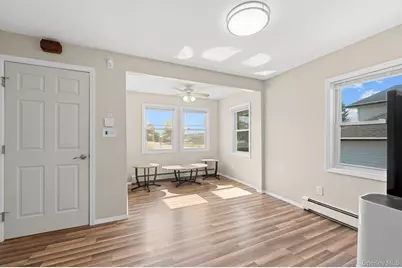 109 Laurel Street, Patchogue, NY 11772 - Photo 6