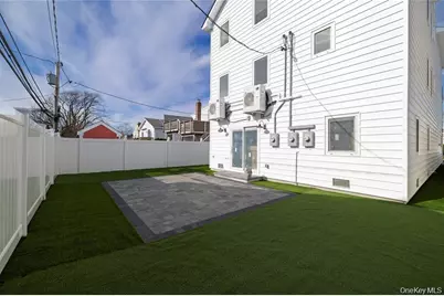 550 E Harrison Street, Long Beach, NY 11561 - Photo 36