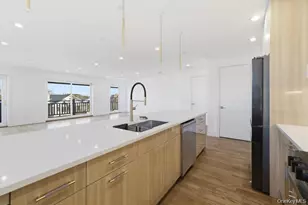 550 E Harrison St, Long Beach, NY 11561 - Photo 10