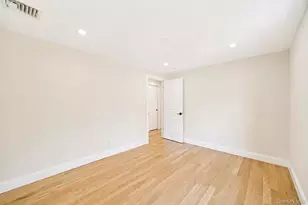 25 Crater Lake Dr, Coram, NY 11727 - Photo 34