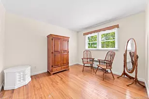 23 Roy Ave, West Islip, NY 11795 - Photo 14