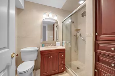 1390 Broadway #119, Hewlett, NY 11557 - Photo 14
