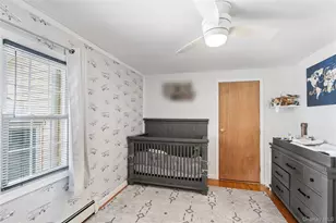 306 McCall Ave, West Islip, NY 11795 - Photo 16