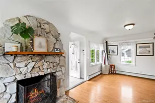 306 McCall Ave, West Islip, NY 11795 - Photo 4