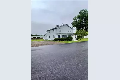 12 Elizabeth Street, Red Hook, NY 12571 - Photo 2