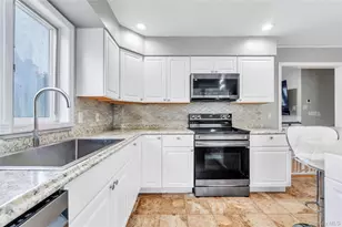 23 Hemlock Dr, Mastic Beach, NY 11951 - Photo 14