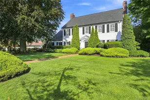 84 Ocean Ave, Amityville, NY 11701 - Photo 2