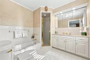 84 Ocean Ave, Amityville, NY 11701 - Photo 34