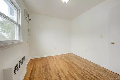 146-20 28th Avenue, Whitestone, NY 11357 - Photo 36