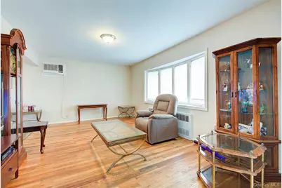146-20 28th Avenue, Whitestone, NY 11357 - Photo 4