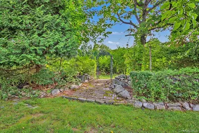 2978 Springhurst Court, Yorktown Heights, NY 10598 - Photo 42