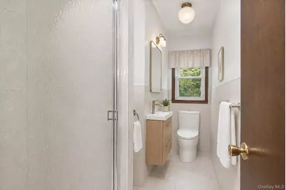 2978 Springhurst Court, Yorktown Heights, NY 10598 - Photo 6