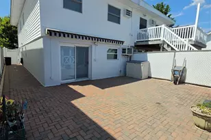 164-15 98th St, Howard Beach, NY 11414 - Photo 32