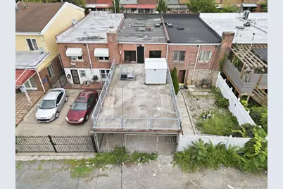 122 E 46th Street, Brooklyn, NY 11203 - Photo 12