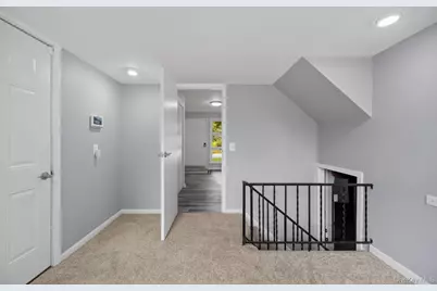 31 Old Farms Road, Poughkeepsie, NY 12603 - Photo 6